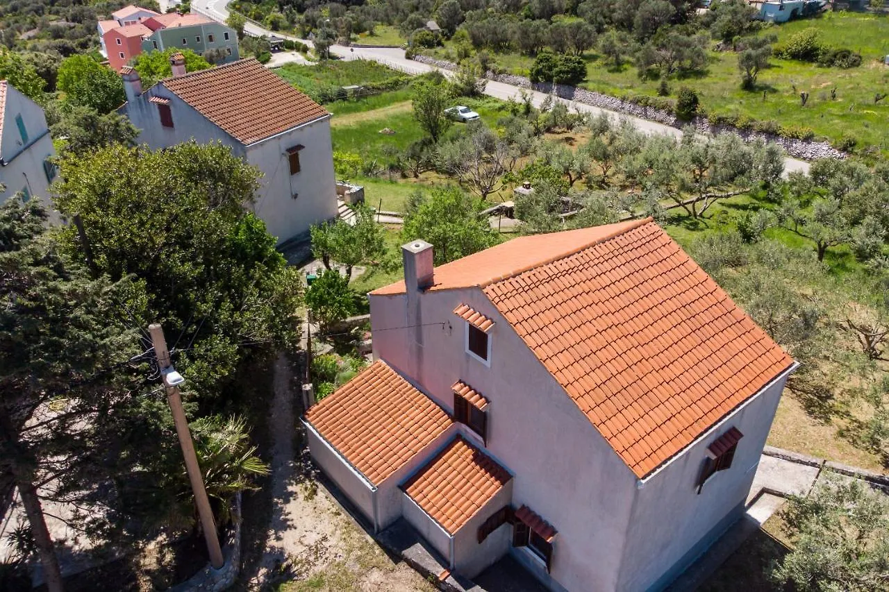 Casa Oliva Apartamento Sveti Jakov 0*,  Croácia
