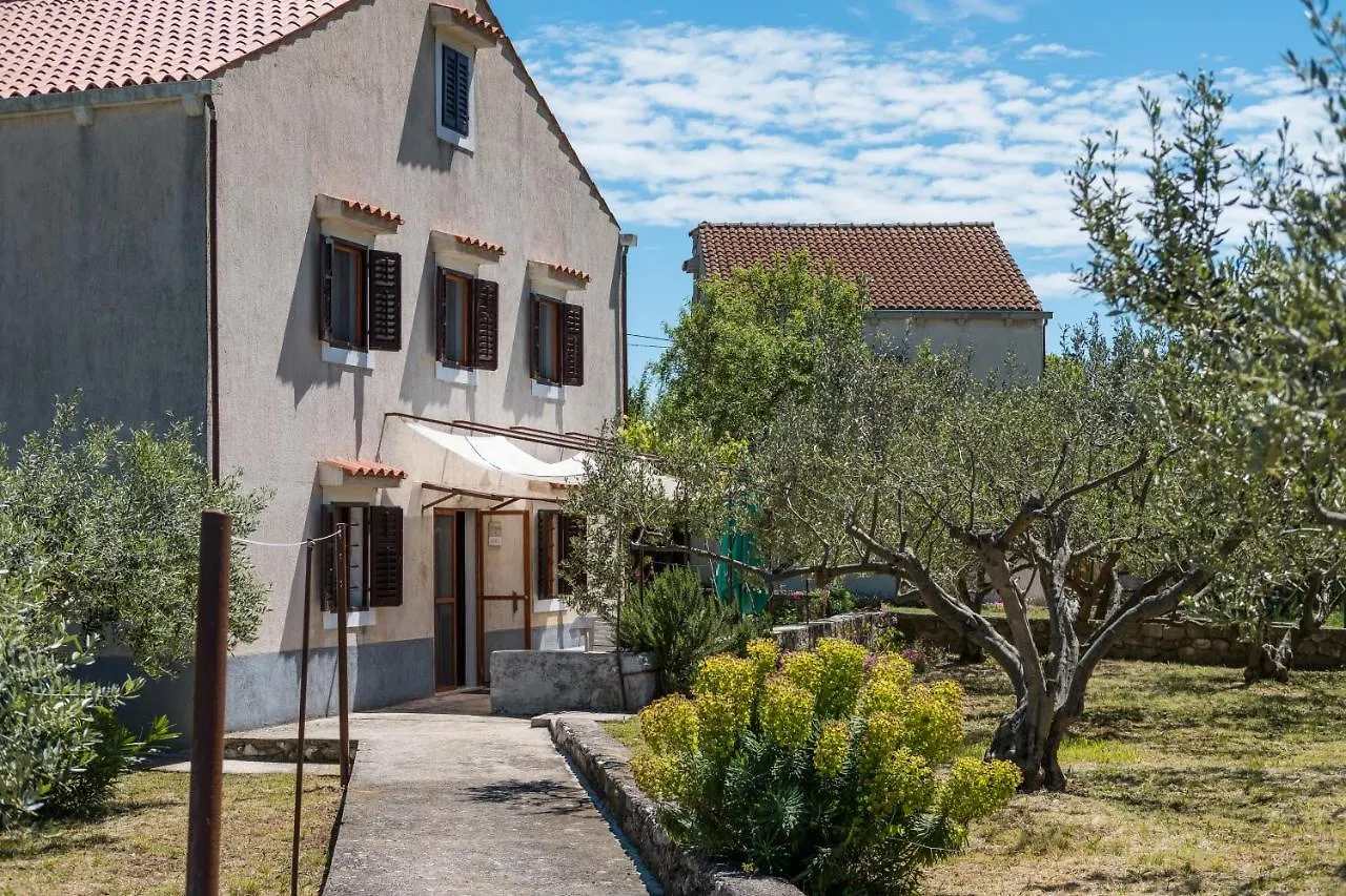 Casa Oliva Apartamento Sveti Jakov Croácia